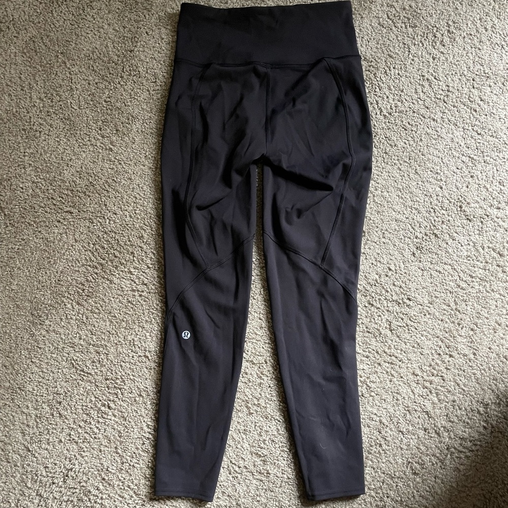 Lululemon yoga pants size 6 black